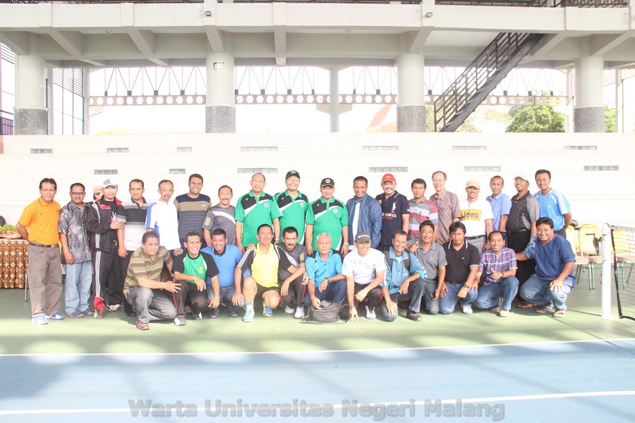 Tim Tenis UM Siap Sambut Kejuaraan LPTK Cup 2015