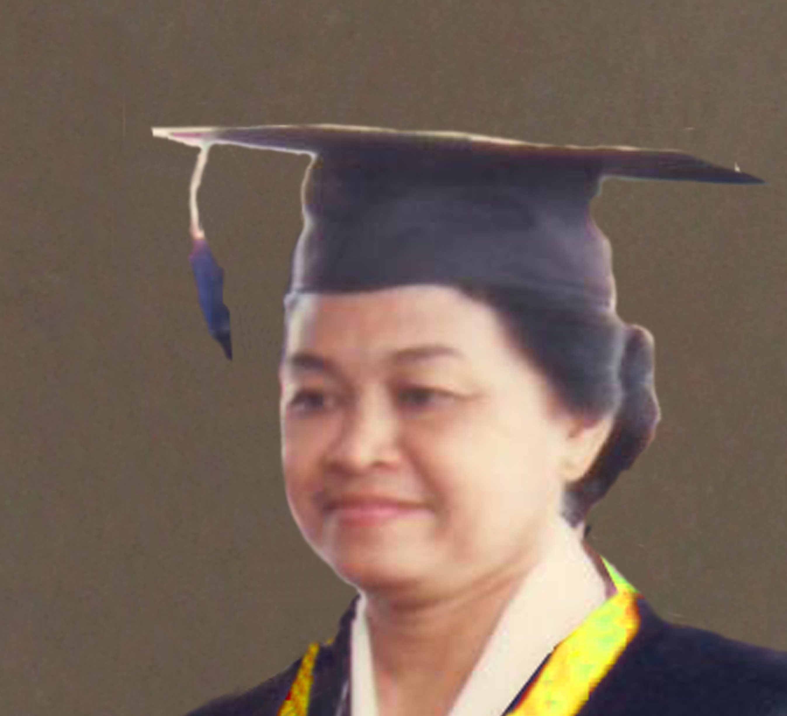 Radiyastuti mendapat gelar Ir. dari Fakultas Pertanian Institut Pertanian Bogor tahun 1961