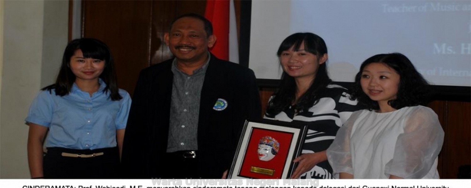 Kunjungan Perwakilan Guangxi Normal University ke Universitas Negeri Malang