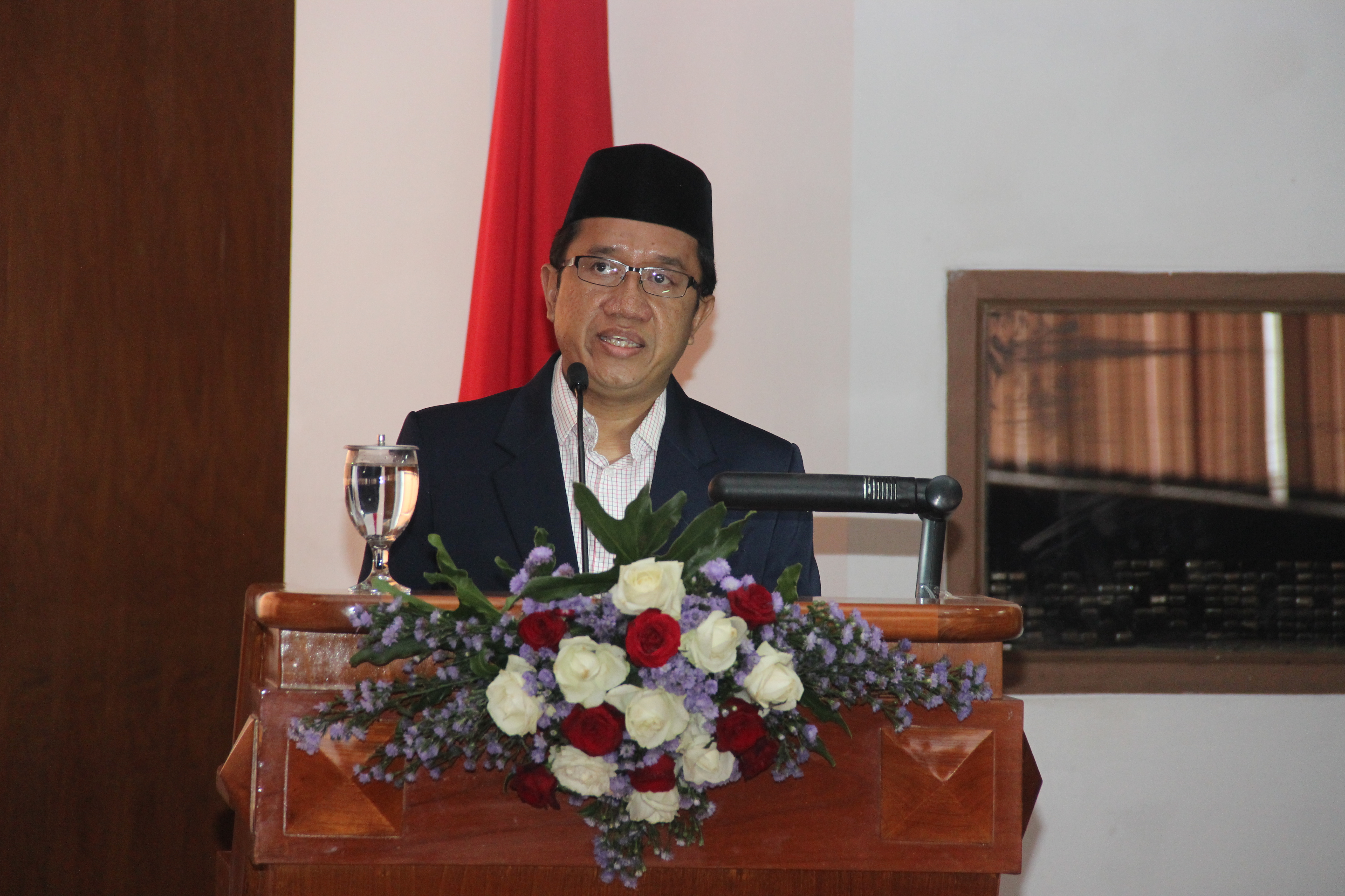 Dr. Yusuf Hanafi, S.Ag., M.Fil.I.